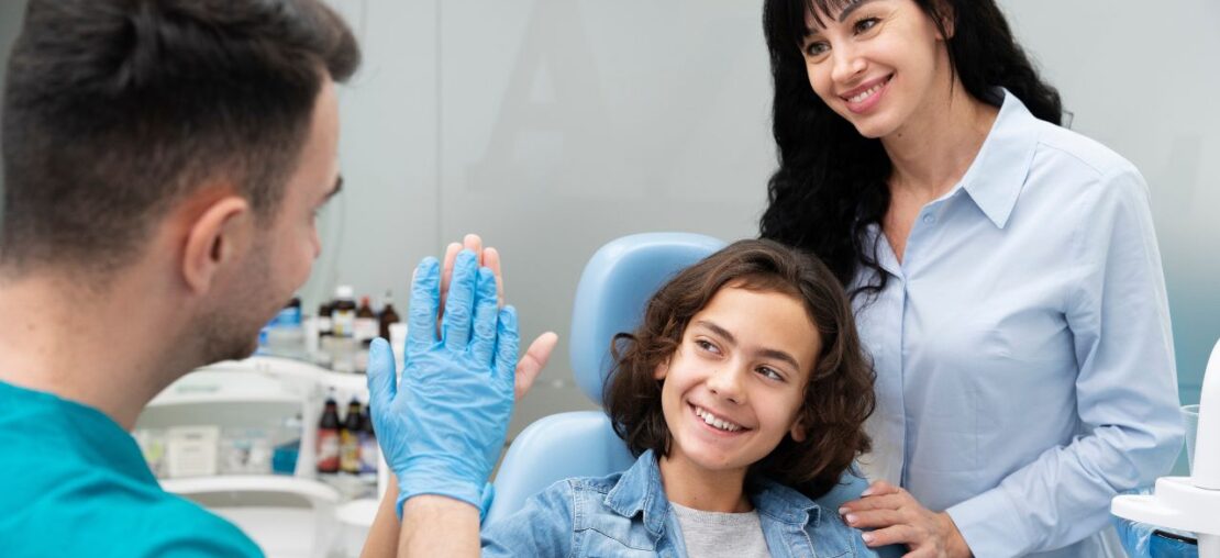 clinica-odontologica-com-dentista-para-atendimento-de-urgencia-e-emergencia-pronto-socorro-24h